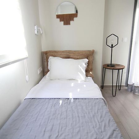 Hanioti Suite Maisonette In Front Of The Sea Екстериор снимка