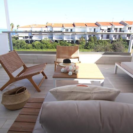 Hanioti Suite Maisonette In Front Of The Sea Екстериор снимка
