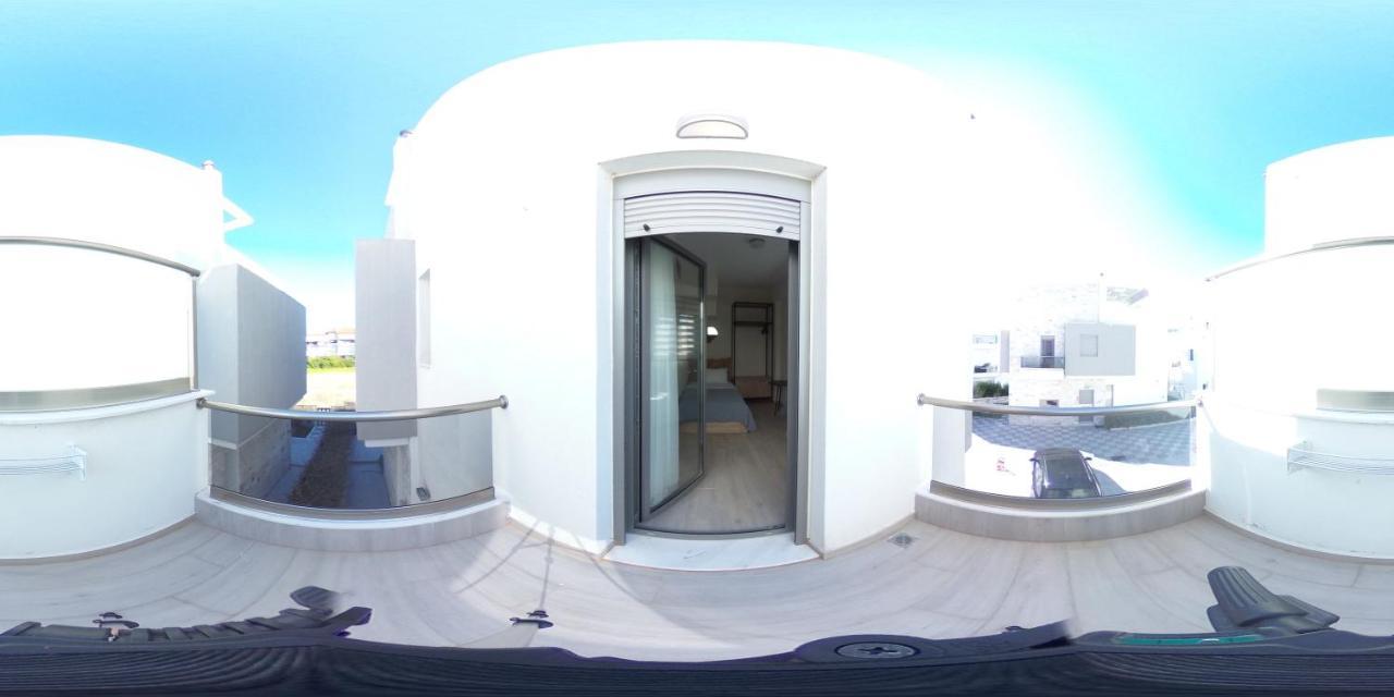Hanioti Suite Maisonette In Front Of The Sea Екстериор снимка